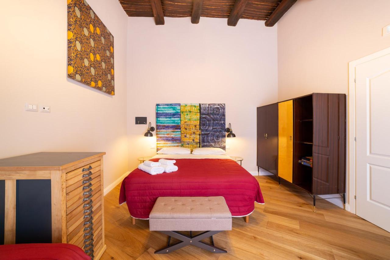 Design Next Sorbillo On Tribunali St By Houseinnaples Apartment Naples