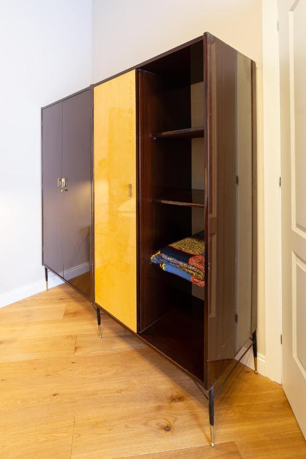 Design Next Sorbillo On Tribunali St By Houseinnaples Apartment Naples