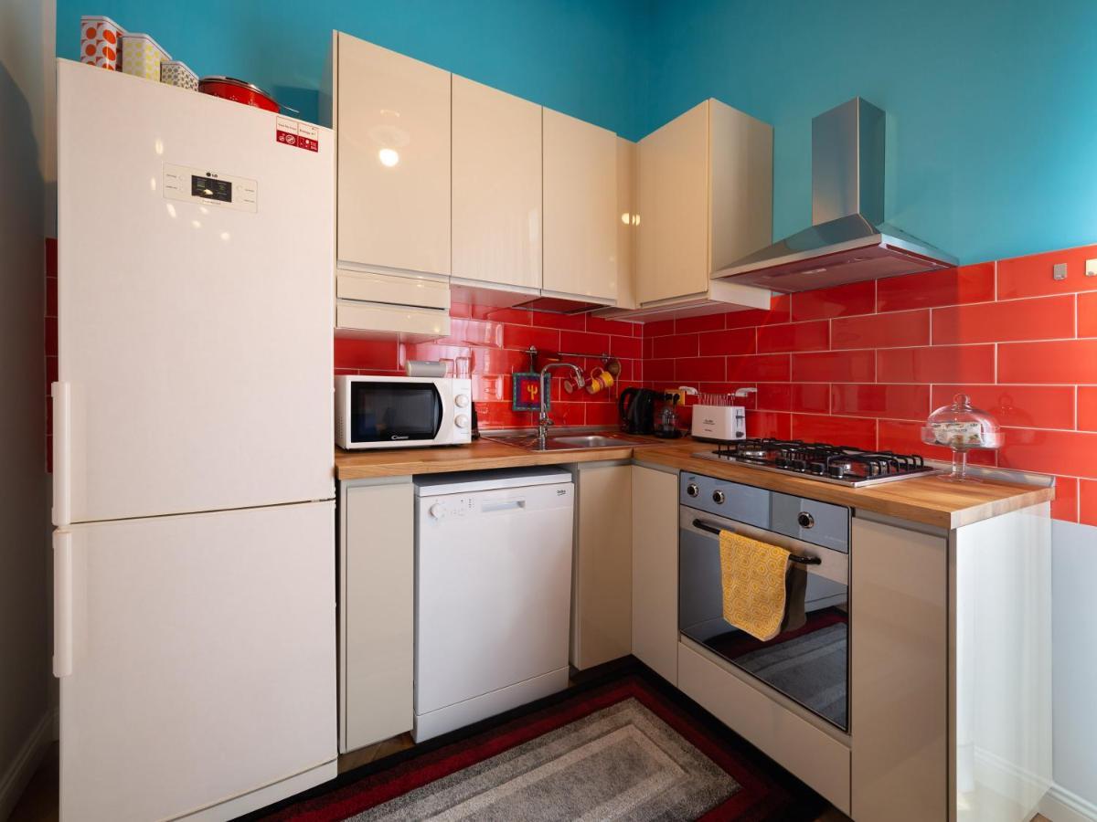 Apartment Design Next Sorbillo On Tribunali St By Houseinnaples