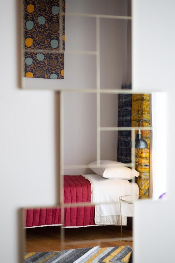 Apartment Design Next Sorbillo On Tribunali St By Houseinnaples Naples